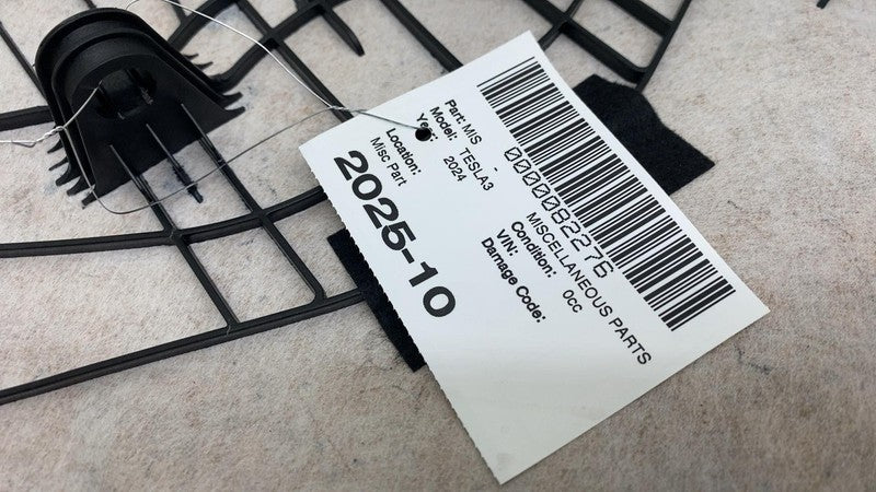 2024-2025 Tesla Model 3 Front Seat Back Panel Trim - Left/Right 1R