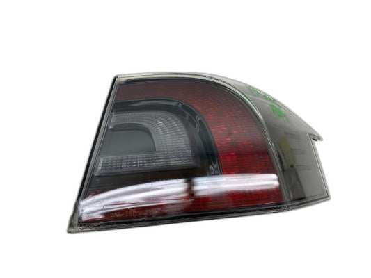 ⭕ 2012-2022 Tesla Model S Rear Right Taillight LED Outer Tail Lamp 600